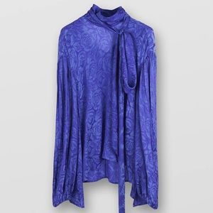 Scarf Neck Crinkle Floral Jacquard Blouse